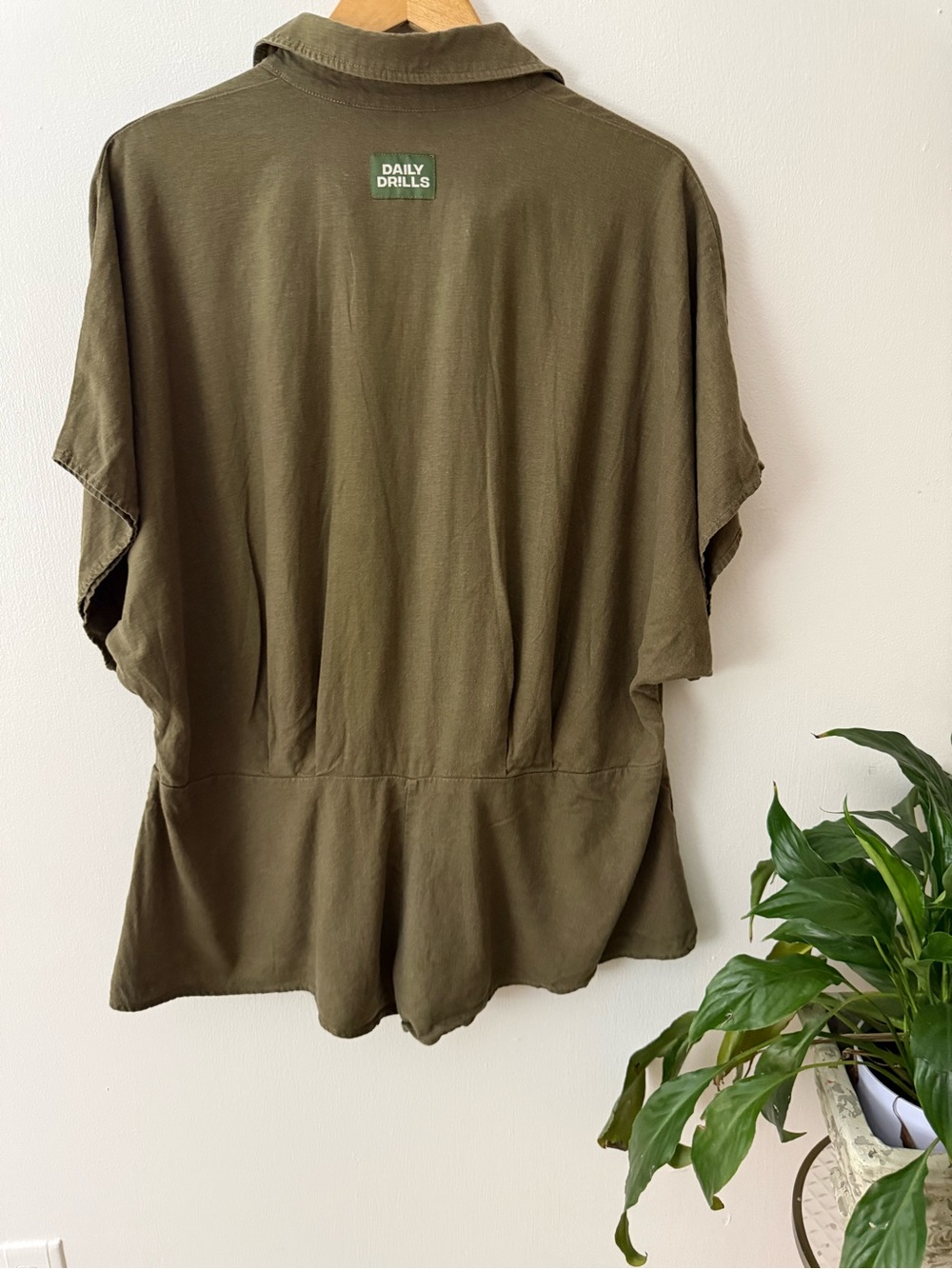 (M/L) Daily Drills Women's Olive Green Short-Sleeve Romper